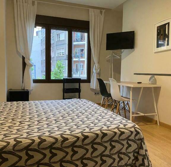 بنسيون Habitaciones Con Encanto Junto Al Mercado Central