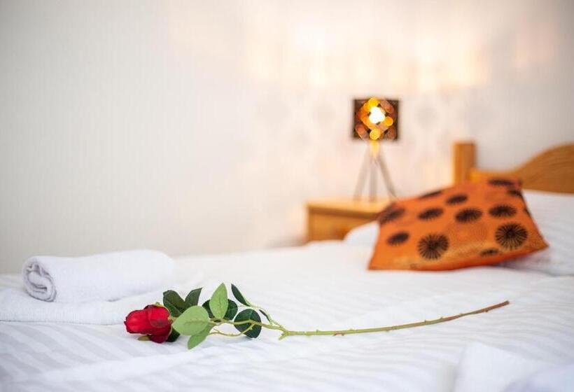 ペンション Penzión Palatín