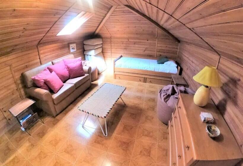 Sintra V4 House With Garden In Colares