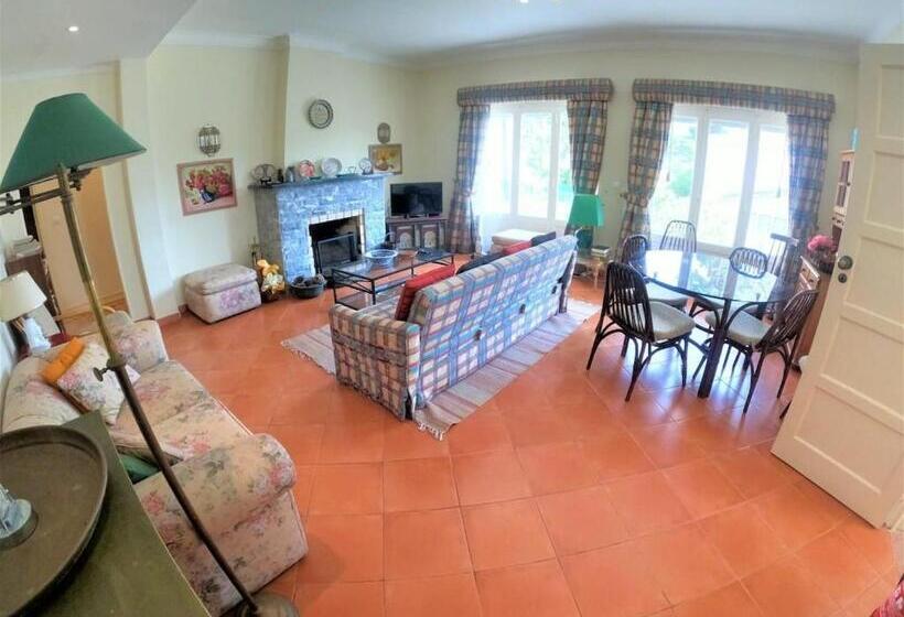 Sintra V4 House With Garden In Colares