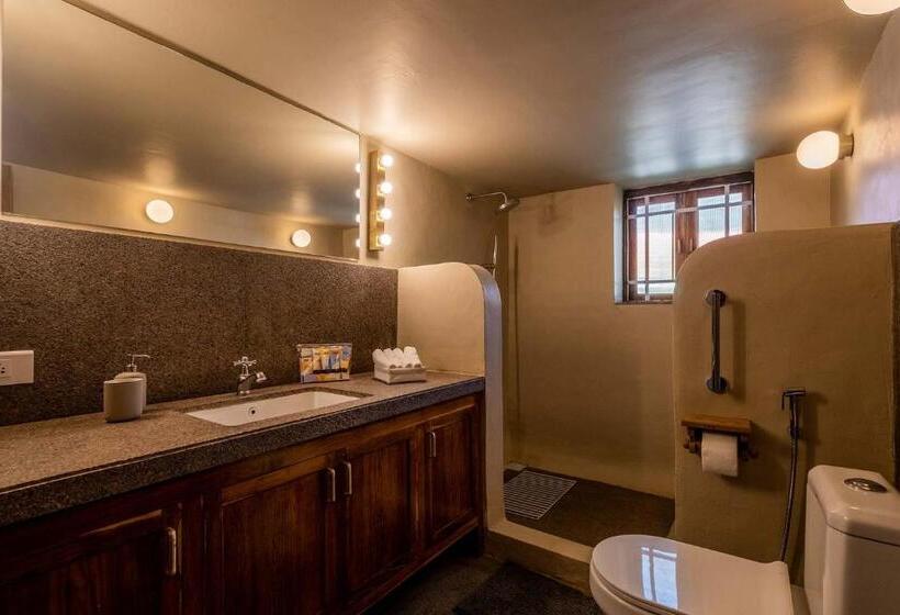 Stayvista S Villaggio   Orchard Oasis With Pool, Expansive Lawn, Patio & Indoor Activities