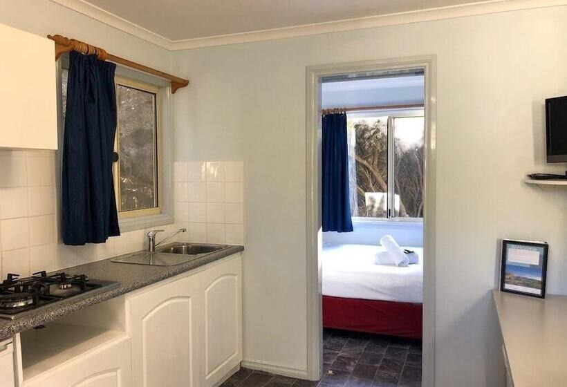 Tasman Holiday Parks   Yallingup Beach