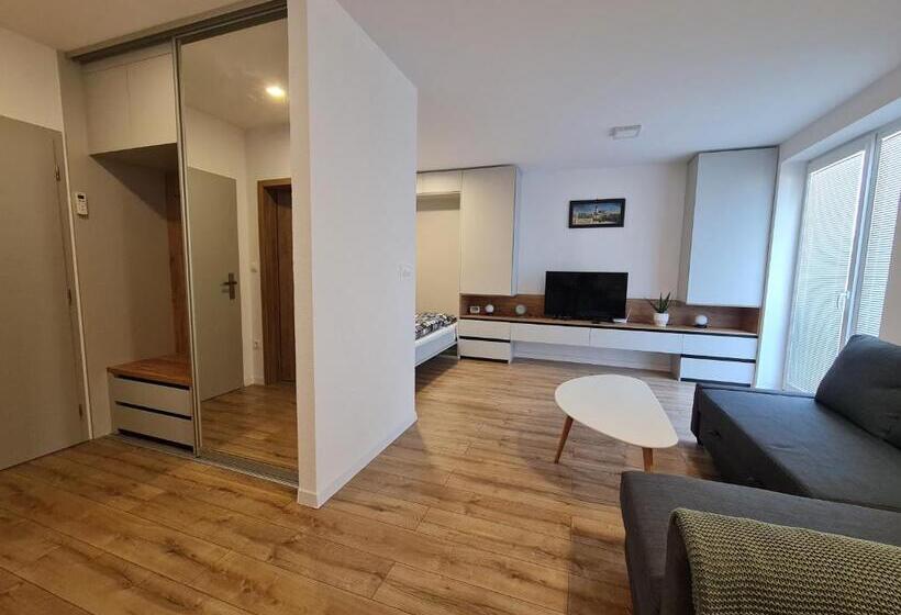 štúdio Calvin   Sklenarska 1