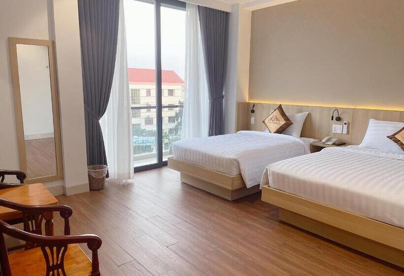 Thanh Bình Hotel   47 Y Bih   Bmt