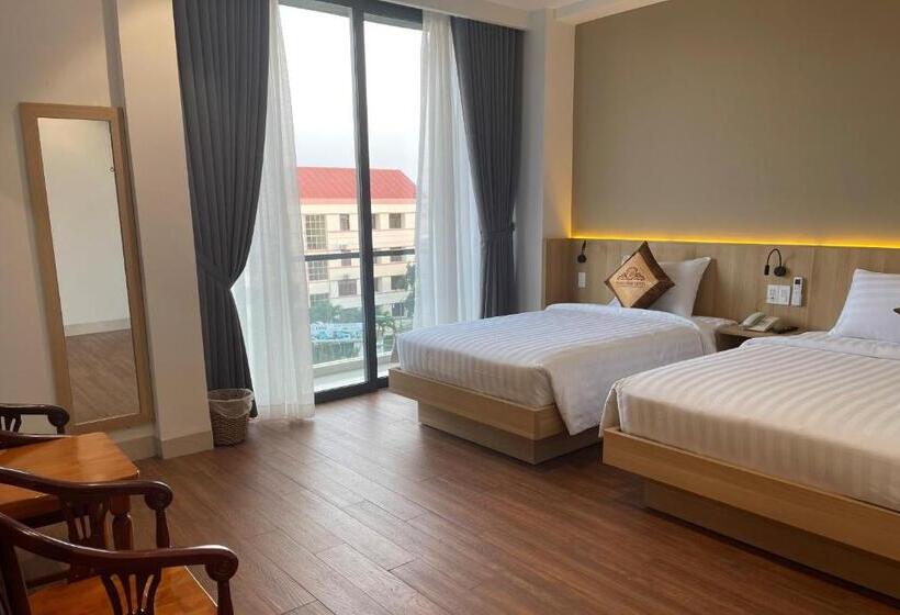 Thanh Bình Hotel   47 Y Bih   Bmt