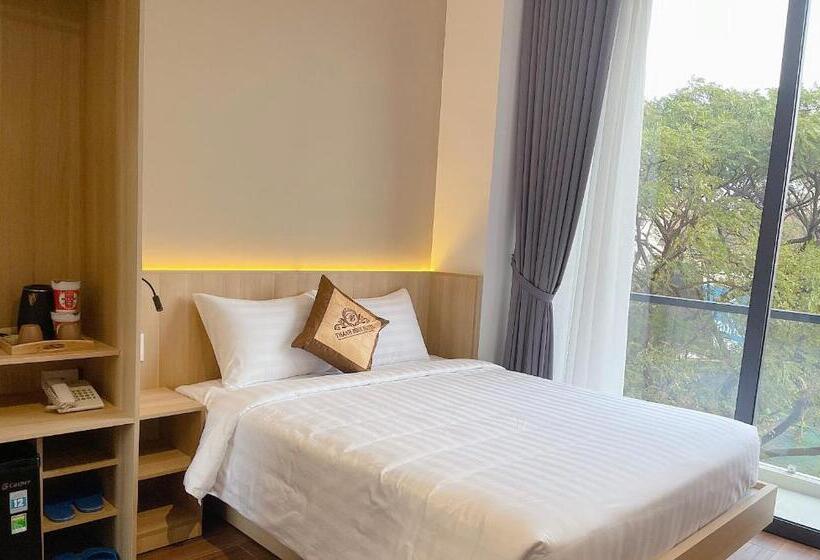 Thanh Bình Hotel   47 Y Bih   Bmt