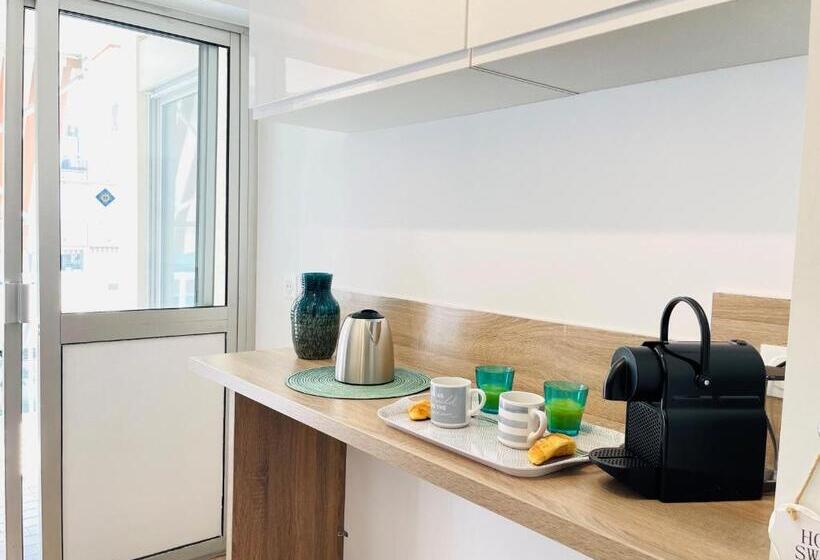 Très Bel Appartement Face Au Port Santa  Piscine