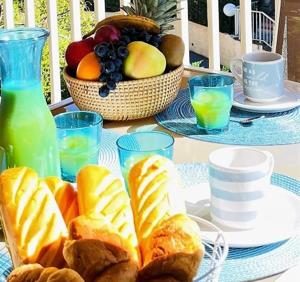 Très Bel Appartement Face Au Port Santa  Piscine