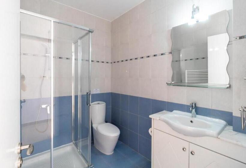 Villa Amelia By Ezoria Villas