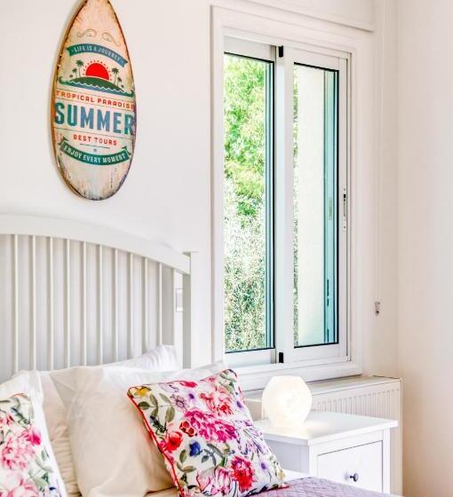 Villa Amelia By Ezoria Villas