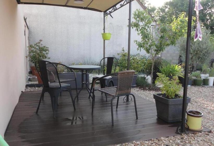 10 Km From Disneyland Paris Quincy Voisins