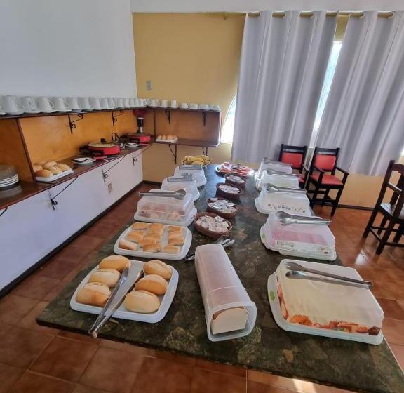 הוסטל De La Torre Pousada