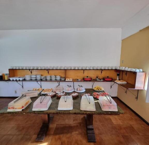 הוסטל De La Torre Pousada