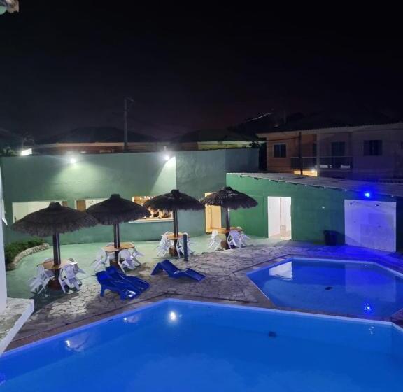 הוסטל De La Torre Pousada