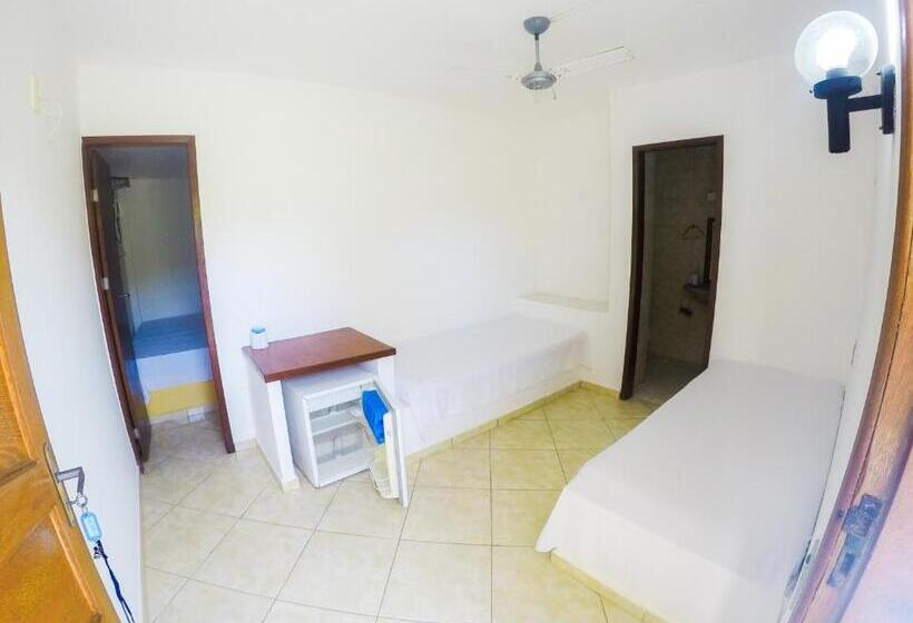 הוסטל De La Torre Pousada