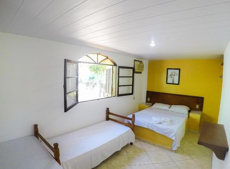 הוסטל De La Torre Pousada