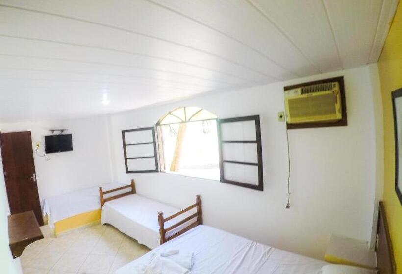 הוסטל De La Torre Pousada