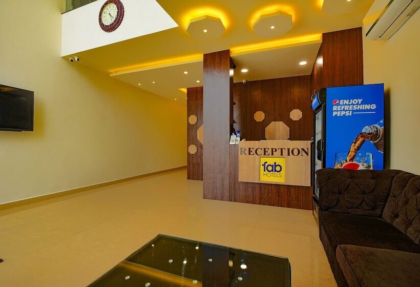 فندق صغير Fabhotel Senthur Inn