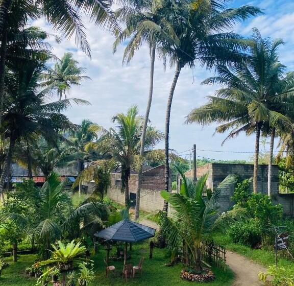 호스텔 Tropical Point Inn