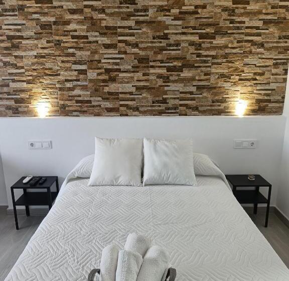 Alojamientos La Menúa