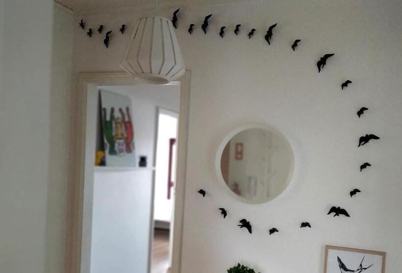 Amália Rodrigues  Apartamento Com 3 Quartos Em Pleno Coração De ílhavo