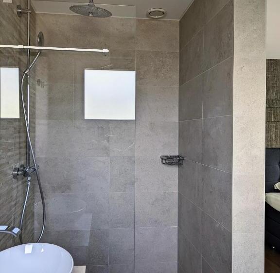 مبيت وإفطار Bed&bubbels 256