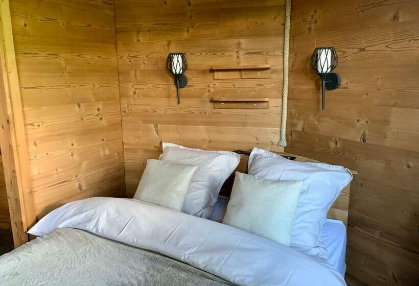 Bed and Breakfast Cabane Dans Las Arbres   Valmo Insolite