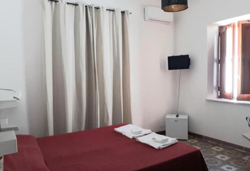 تختخواب و صبحانه Camere Matrimoniali Sul Lungomare