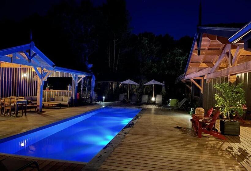 تختخواب و صبحانه Villacanau