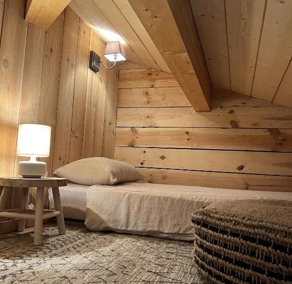 تختخواب و صبحانه Villacanau