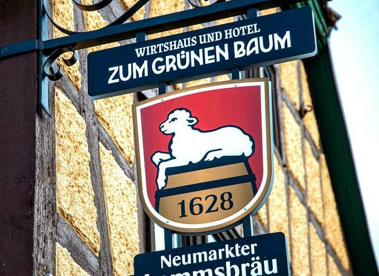 Boutique Hotel Zum Grünen Baum