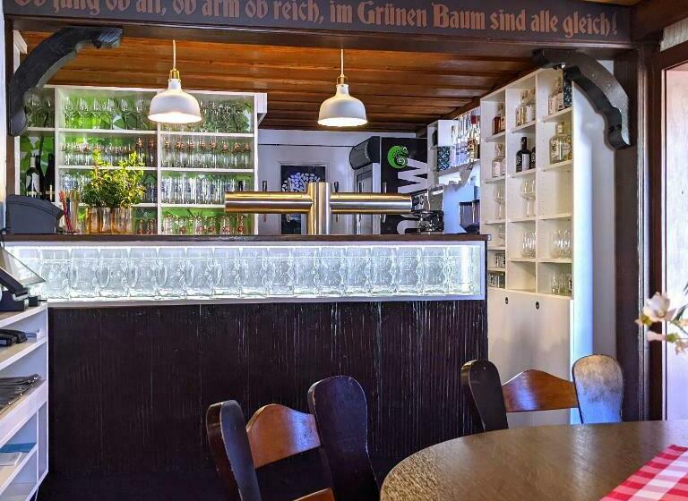 Boutique Hotel Zum Grünen Baum