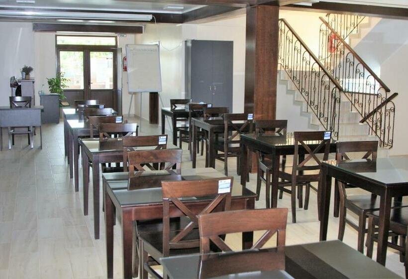 Camere De Inchiriat Baltenii De Sus