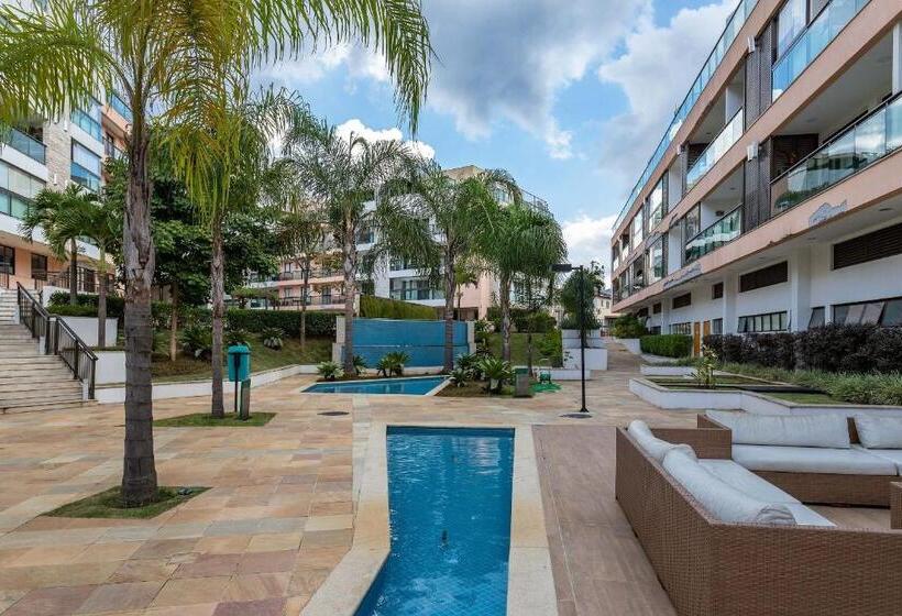 Cobertura Exclusiva Com Jacuzzi Privativa No Coração De Itaipava