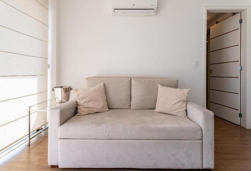 Cobertura Exclusiva Com Jacuzzi Privativa No Coração De Itaipava