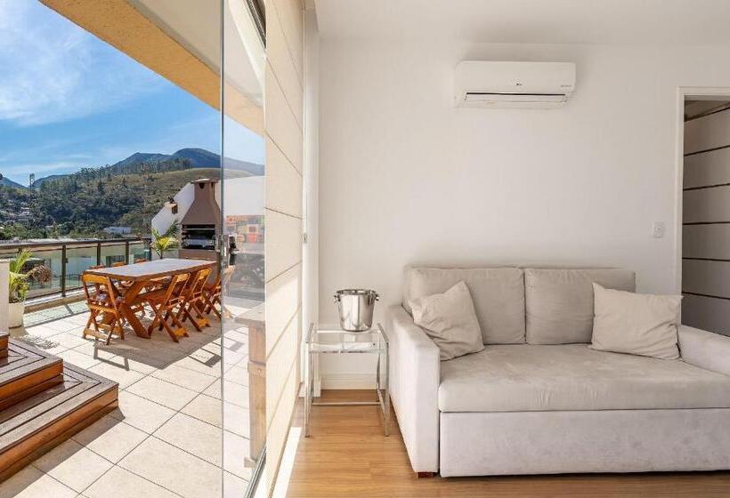 Cobertura Exclusiva Com Jacuzzi Privativa No Coração De Itaipava