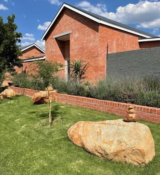 Havana Villa   Pretoria East Luxury Villa