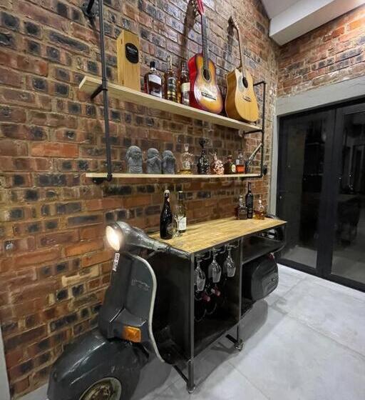 Havana Villa   Pretoria East Luxury Villa