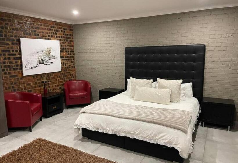 Havana Villa   Pretoria East Luxury Villa