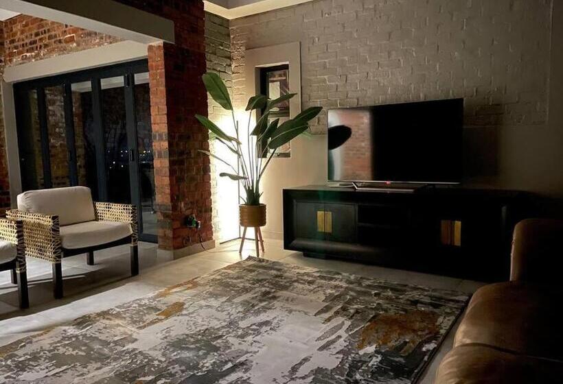 Havana Villa   Pretoria East Luxury Villa