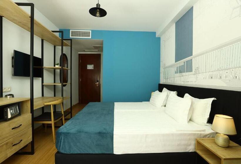 هتل Graphica Black Sea