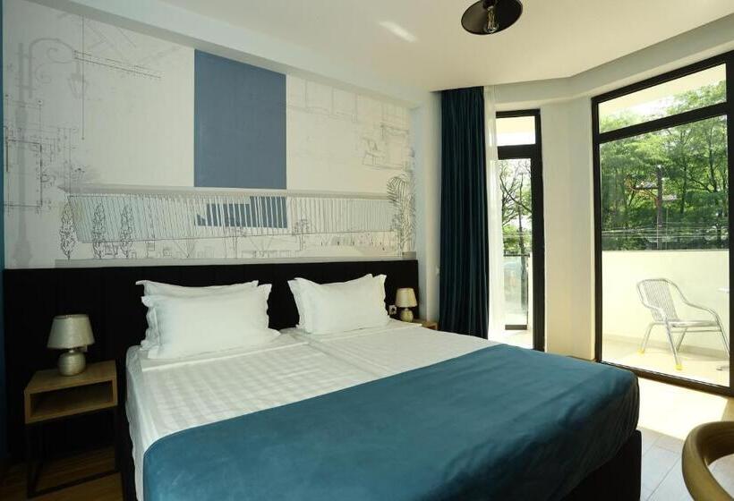 هتل Graphica Black Sea