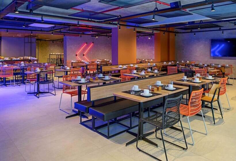 هتل Ibis Balneario Camboriu