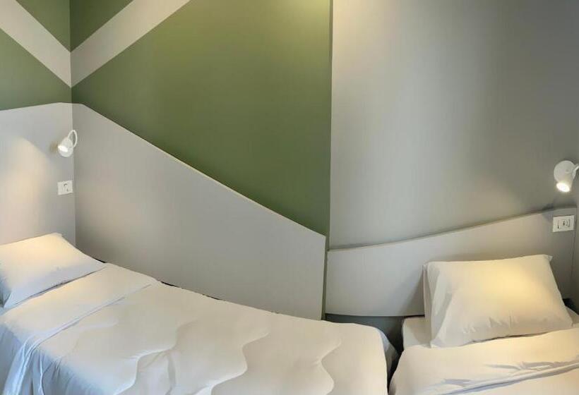 هتل Ibis Budget Balneario Camboriu