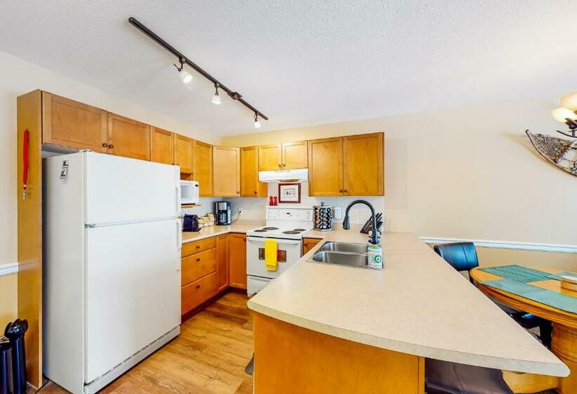 Отель Legacy 303