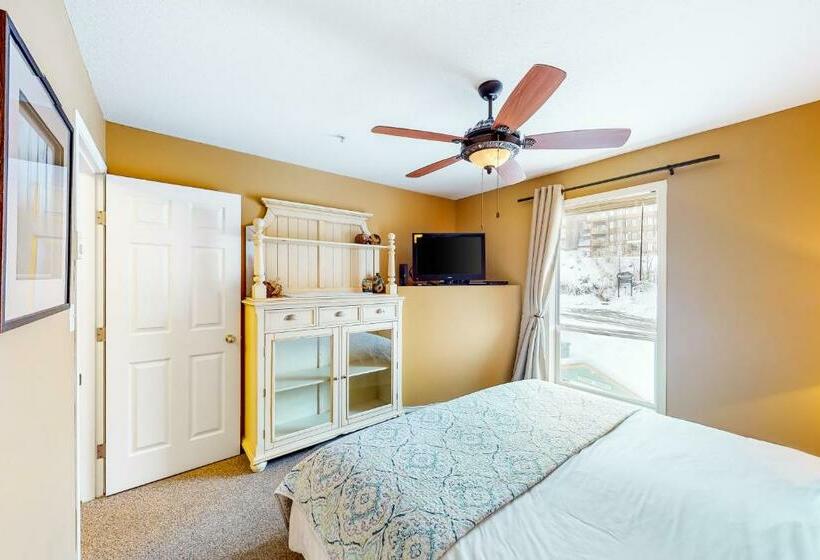 Отель Legacy 303