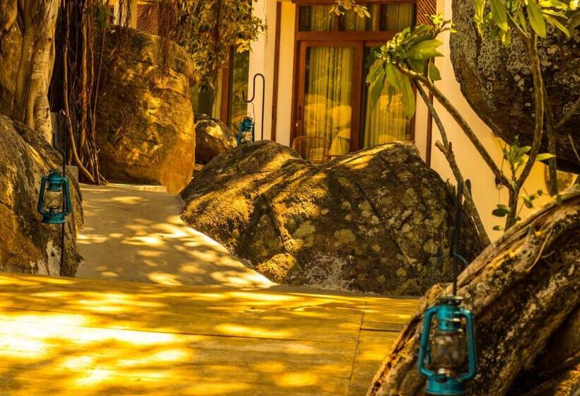 酒店 Oruwa Boutique Villas