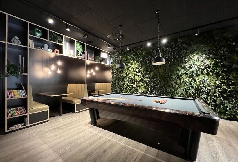 فندق Revier Mountain Lodge Montafon