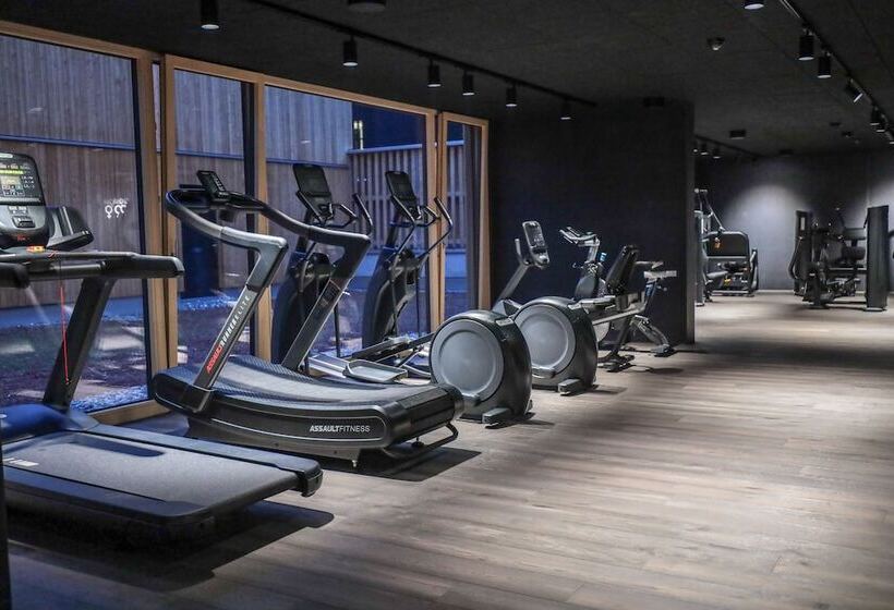 فندق Revier Mountain Lodge Montafon