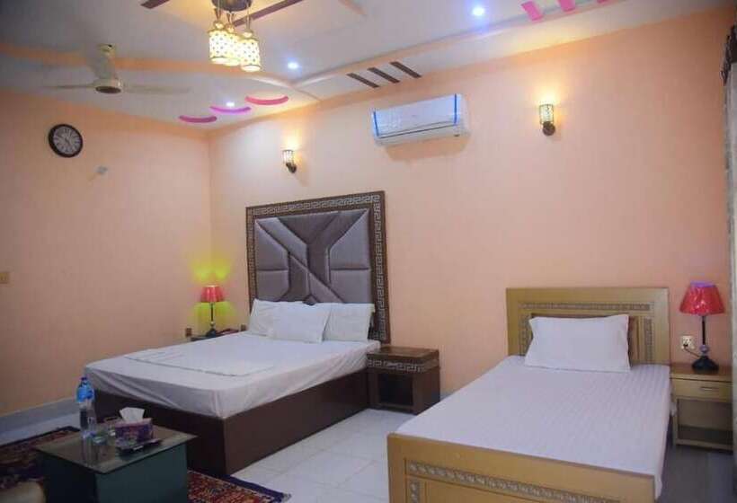 호텔 Shaheen Continental Multan